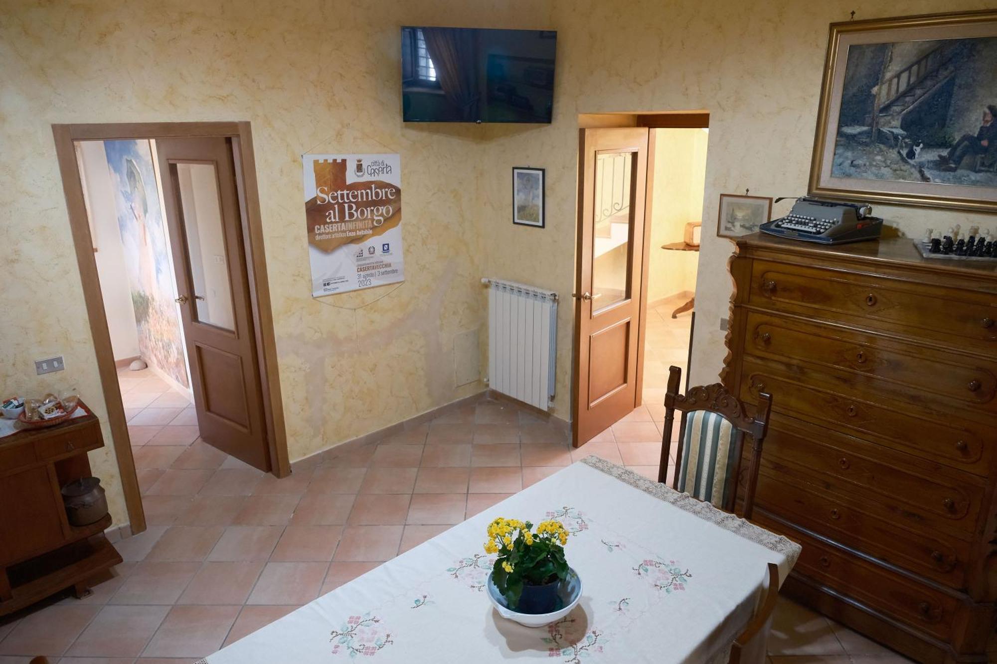 Conte Spencer Bed and Breakfast Caserta Vecchia Εξωτερικό φωτογραφία