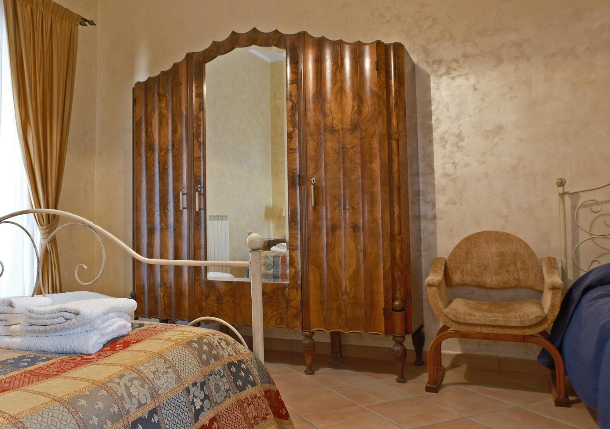 Conte Spencer Bed and Breakfast Caserta Vecchia Εξωτερικό φωτογραφία