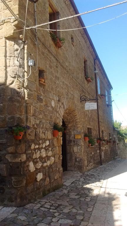 Conte Spencer Bed and Breakfast Caserta Vecchia Εξωτερικό φωτογραφία